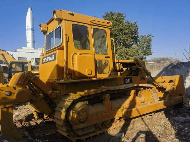 Cat d6g crawler tractor Cat D6g bullDozer Used high quality cat d6r d6g d7g dozer cheap for sale - Bulldozer: afbeelding 5 Cat d6g crawler tractor Cat D6g bullDozer Used high quality cat d6r d6g d7g dozer cheap for sale - Bulldozer: afbeelding 5