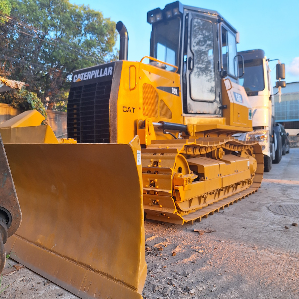 Used caterpillar cat D5k bulldozer - Bulldozer: afbeelding 4 Used caterpillar cat D5k bulldozer - Bulldozer: afbeelding 4