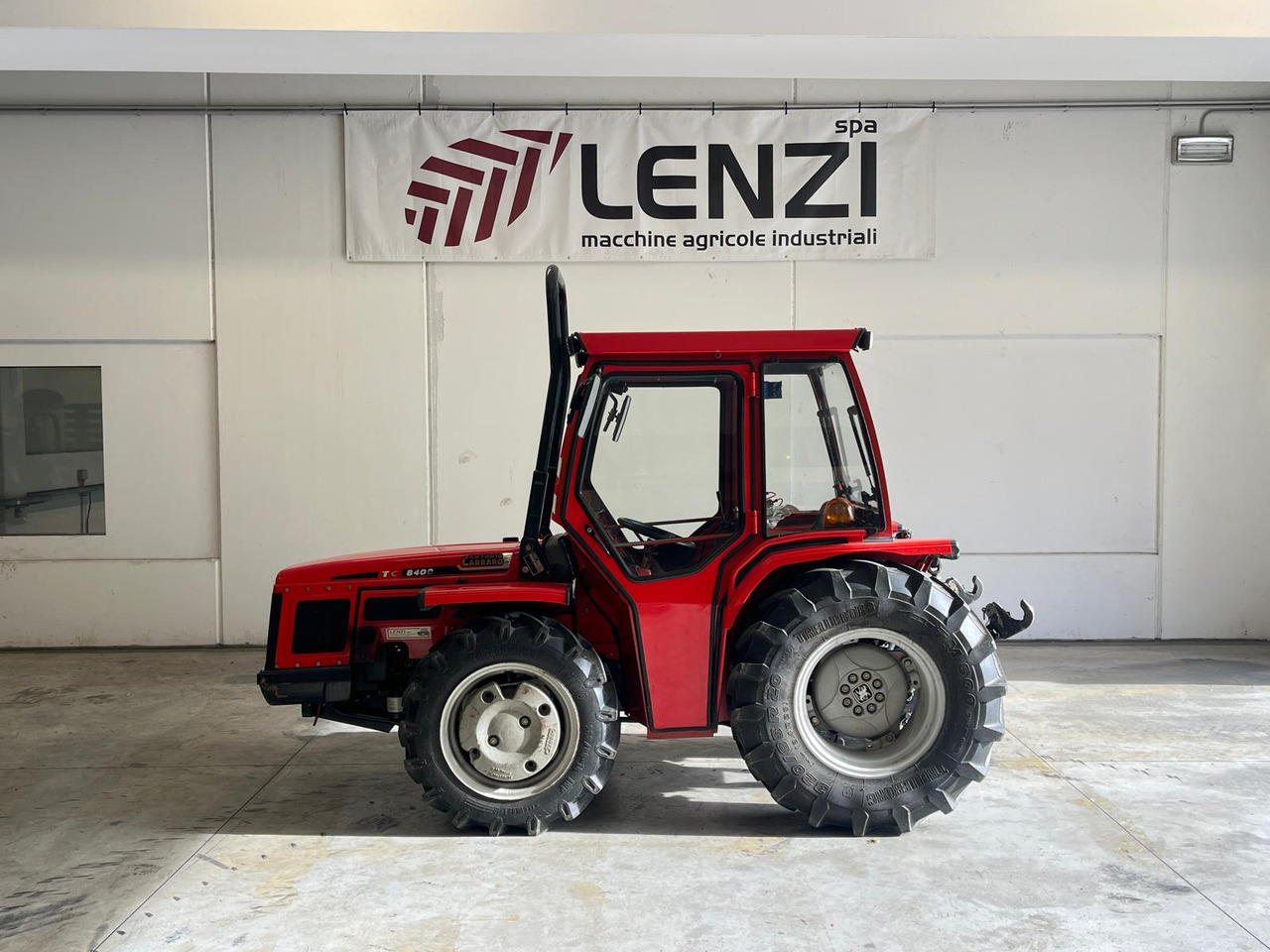 ANTONIO CARRARO TC 8400 F - Tractor: afbeelding 1 ANTONIO CARRARO TC 8400 F - Tractor: afbeelding 1
