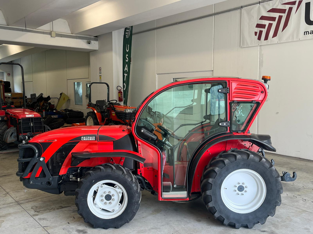 ANTONIO CARRARO TGF 7800S - Tractor: afbeelding 3 ANTONIO CARRARO TGF 7800S - Tractor: afbeelding 3