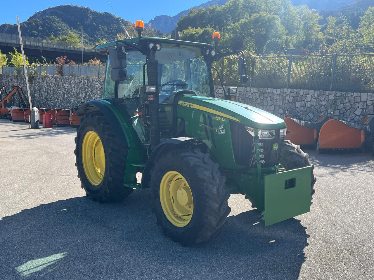 JOHN DEERE 5115M - Tractor: afbeelding 4 JOHN DEERE 5115M - Tractor: afbeelding 4