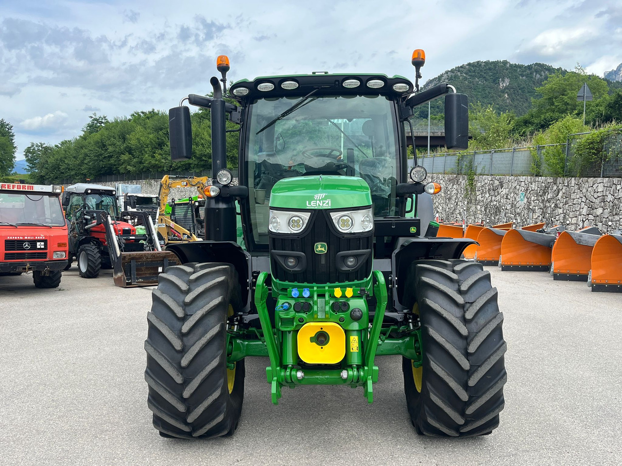 Tractor JOHN DEERE 6130: afbeelding 6