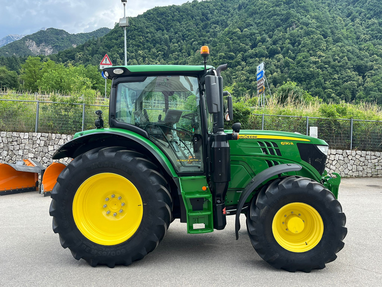 JOHN DEERE 6130R - Tractor: afbeelding 5 JOHN DEERE 6130R - Tractor: afbeelding 5