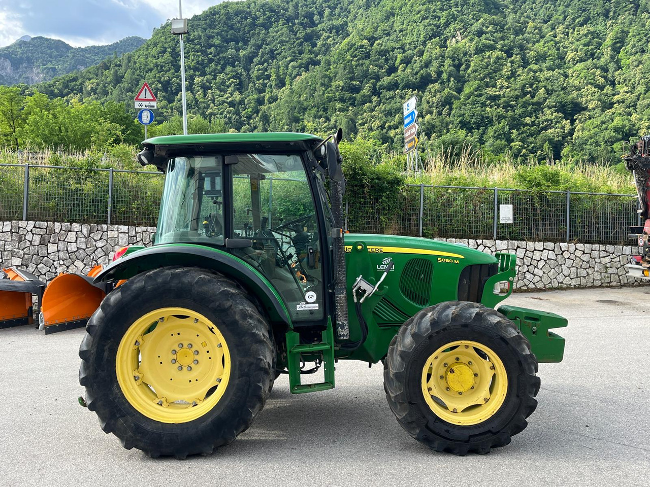 TRATTORE JOHN DEERE 5080 M - Tractor: afbeelding 5 TRATTORE JOHN DEERE 5080 M - Tractor: afbeelding 5