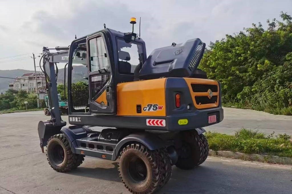 新源 75 - Mobiele graafmachine: afbeelding 3 新源 75 - Mobiele graafmachine: afbeelding 3