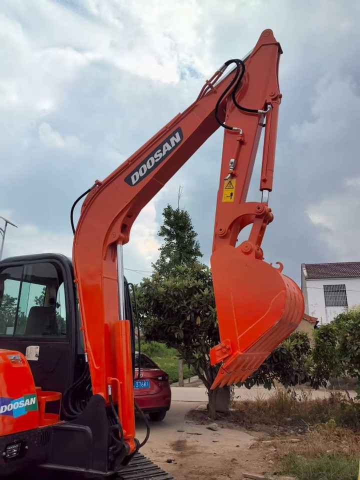 Doosan DH 60 - Minigraafmachine: afbeelding 3 Doosan DH 60 - Minigraafmachine: afbeelding 3