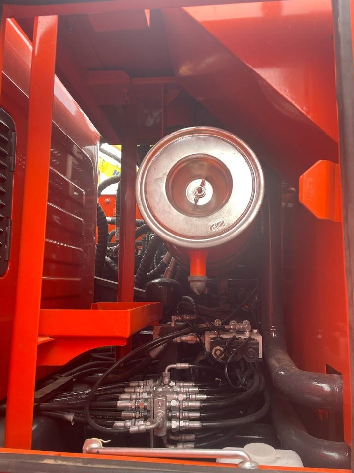 Doosan DX 225 - Rupsgraafmachine: afbeelding 5 Doosan DX 225 - Rupsgraafmachine: afbeelding 5