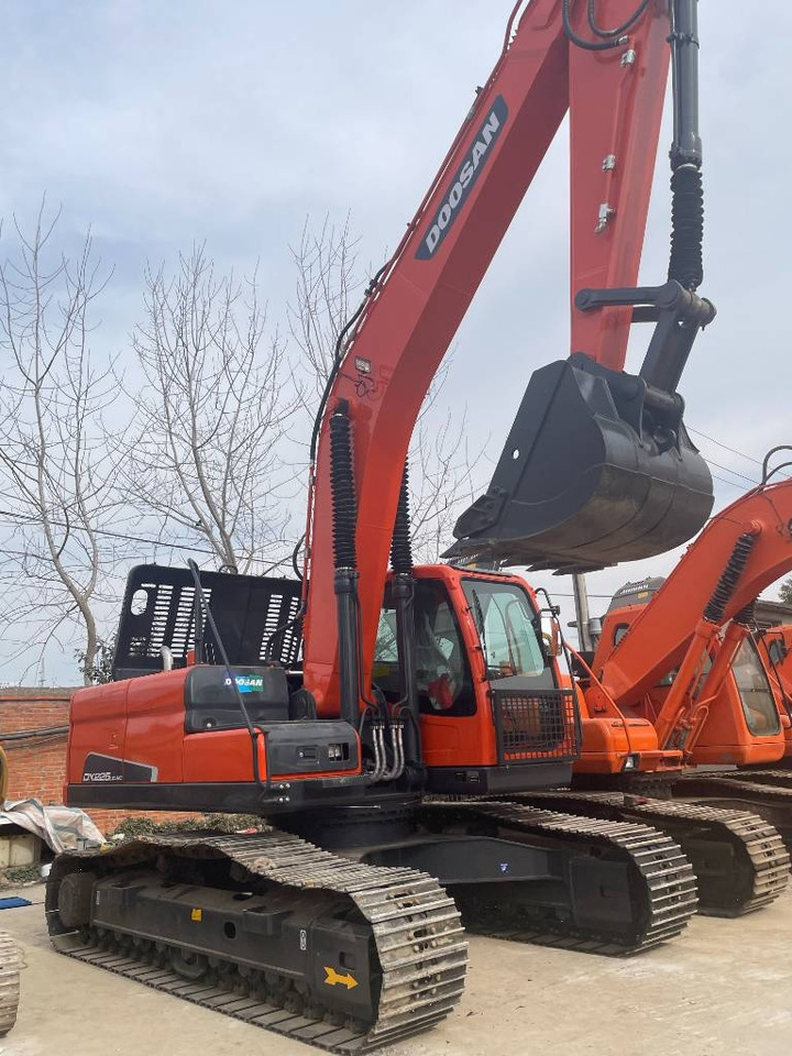 Doosan DX 225 - Rupsgraafmachine: afbeelding 1 Doosan DX 225 - Rupsgraafmachine: afbeelding 1