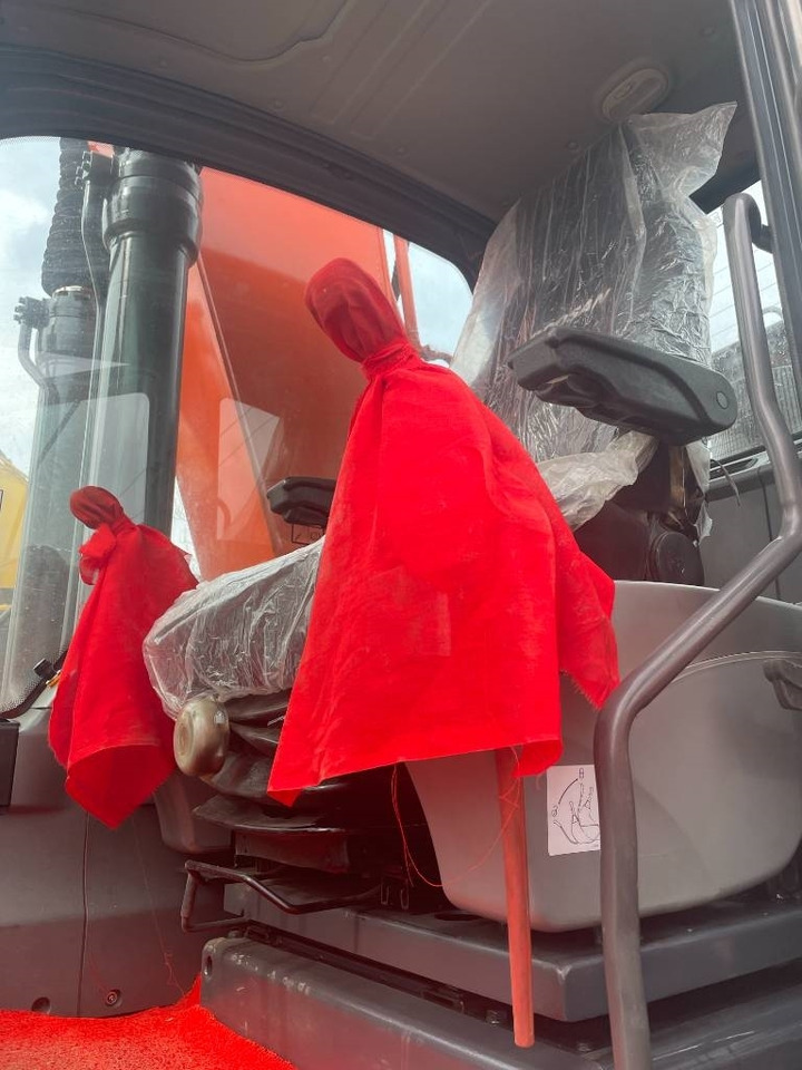 Doosan DX 225 - Rupsgraafmachine: afbeelding 2 Doosan DX 225 - Rupsgraafmachine: afbeelding 2