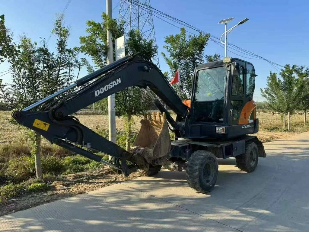 Doosan DX 60 - Minigraafmachine: afbeelding 3 Doosan DX 60 - Minigraafmachine: afbeelding 3
