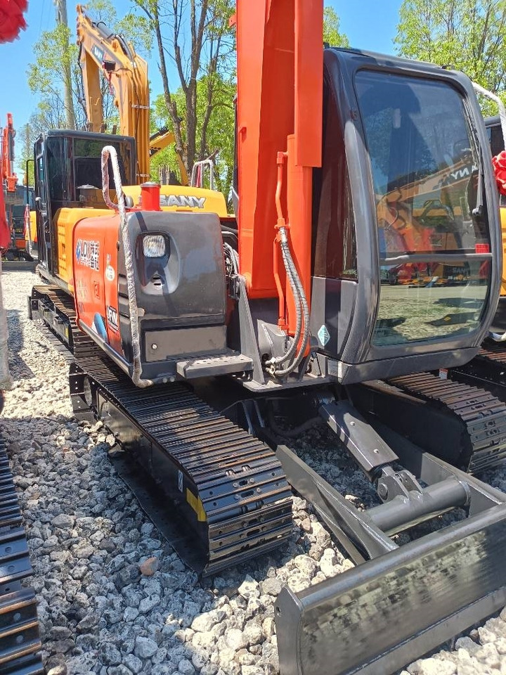 Hitachi 60  - Rupsgraafmachine: afbeelding 2 Hitachi 60  - Rupsgraafmachine: afbeelding 2