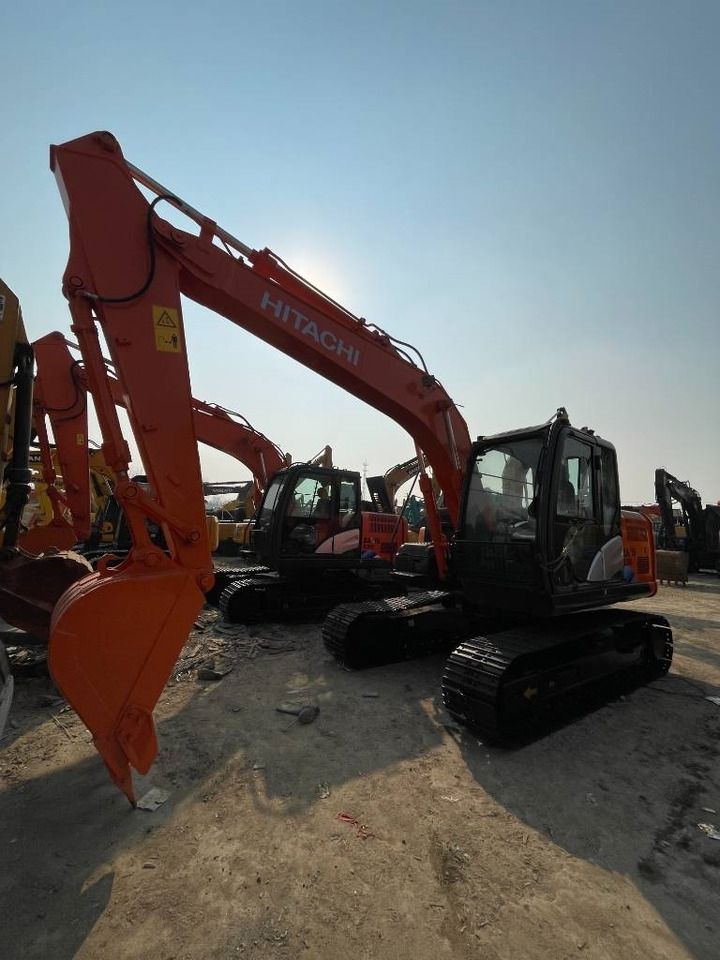 Hitachi ZX 130  - Rupsgraafmachine: afbeelding 2 Hitachi ZX 130  - Rupsgraafmachine: afbeelding 2