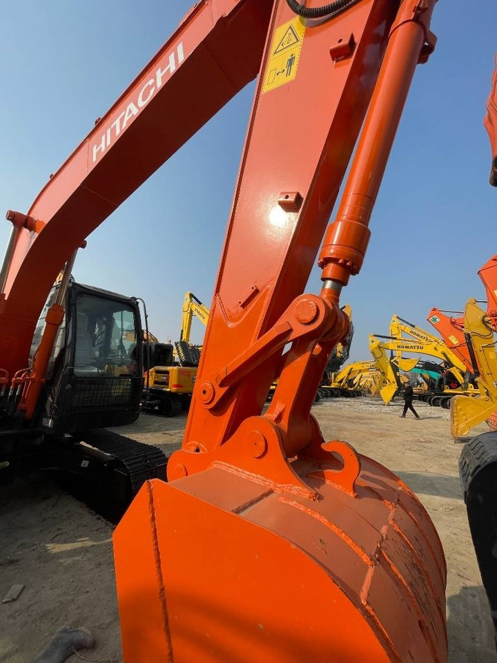 Hitachi ZX 130  - Rupsgraafmachine: afbeelding 3 Hitachi ZX 130  - Rupsgraafmachine: afbeelding 3