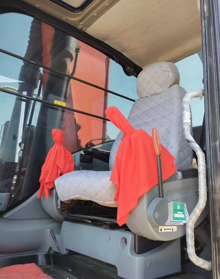 Hitachi ZX 240  - Rupsgraafmachine: afbeelding 5 Hitachi ZX 240  - Rupsgraafmachine: afbeelding 5