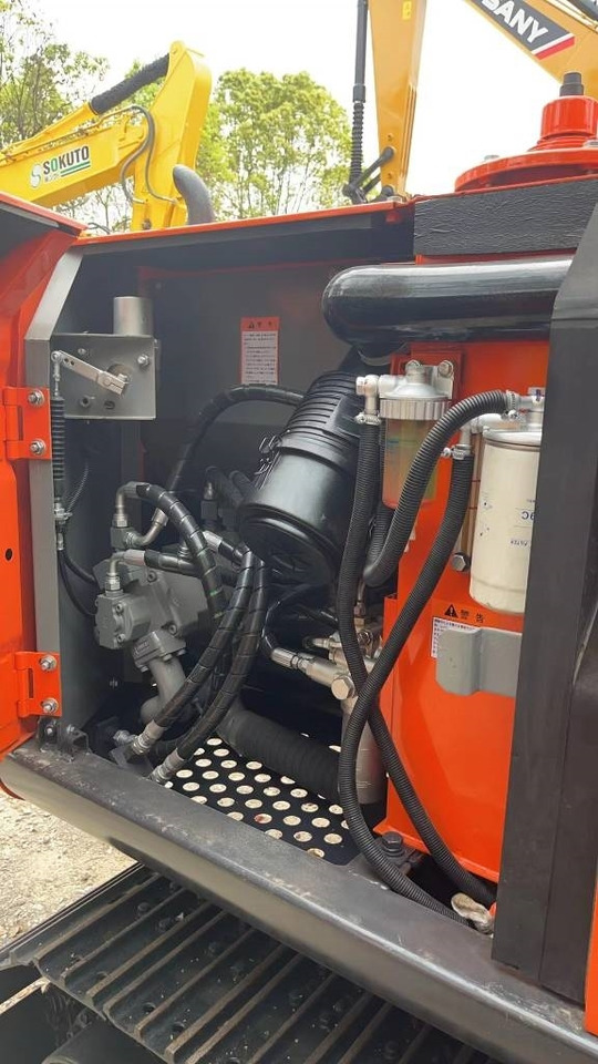 Hitachi ZX 70 - Minigraafmachine: afbeelding 3 Hitachi ZX 70 - Minigraafmachine: afbeelding 3