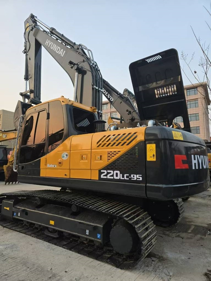 Hyundai 220-9S - Rupsgraafmachine: afbeelding 2 Hyundai 220-9S - Rupsgraafmachine: afbeelding 2