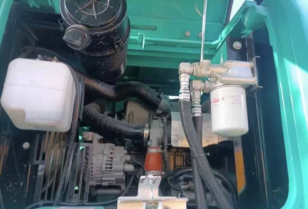 Kobelco 75  - Rupsgraafmachine: afbeelding 2 Kobelco 75  - Rupsgraafmachine: afbeelding 2