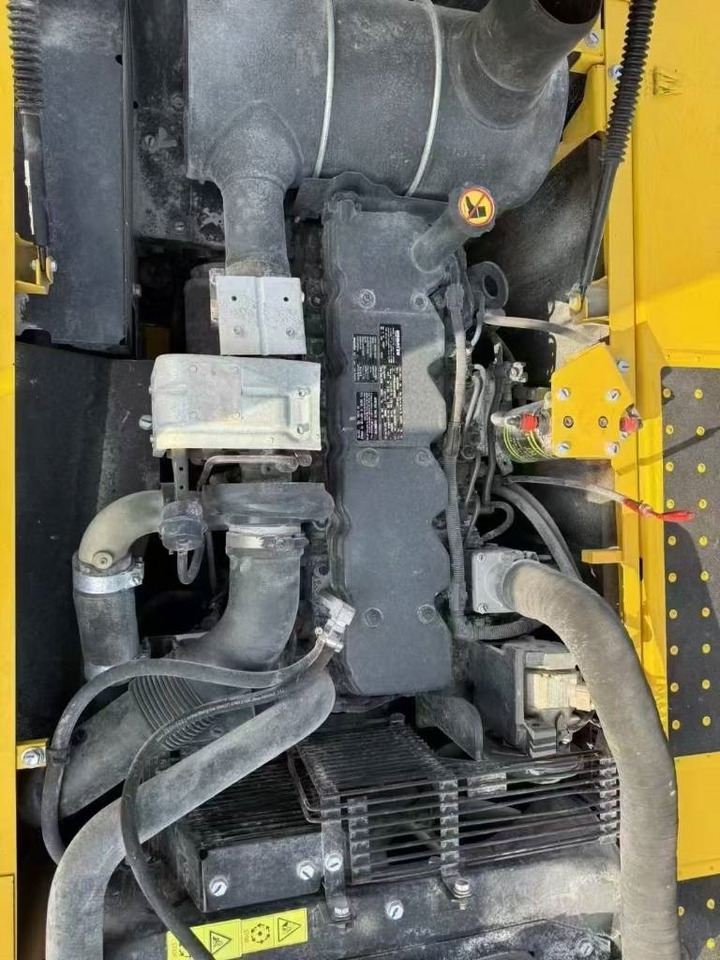 Komatsu PC 220-8 - Rupsgraafmachine: afbeelding 2 Komatsu PC 220-8 - Rupsgraafmachine: afbeelding 2