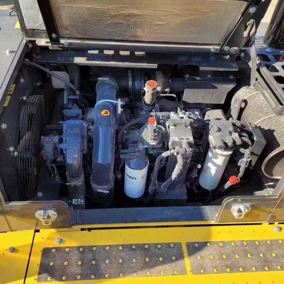 Komatsu PC 450 - Rupsgraafmachine: afbeelding 4 Komatsu PC 450 - Rupsgraafmachine: afbeelding 4