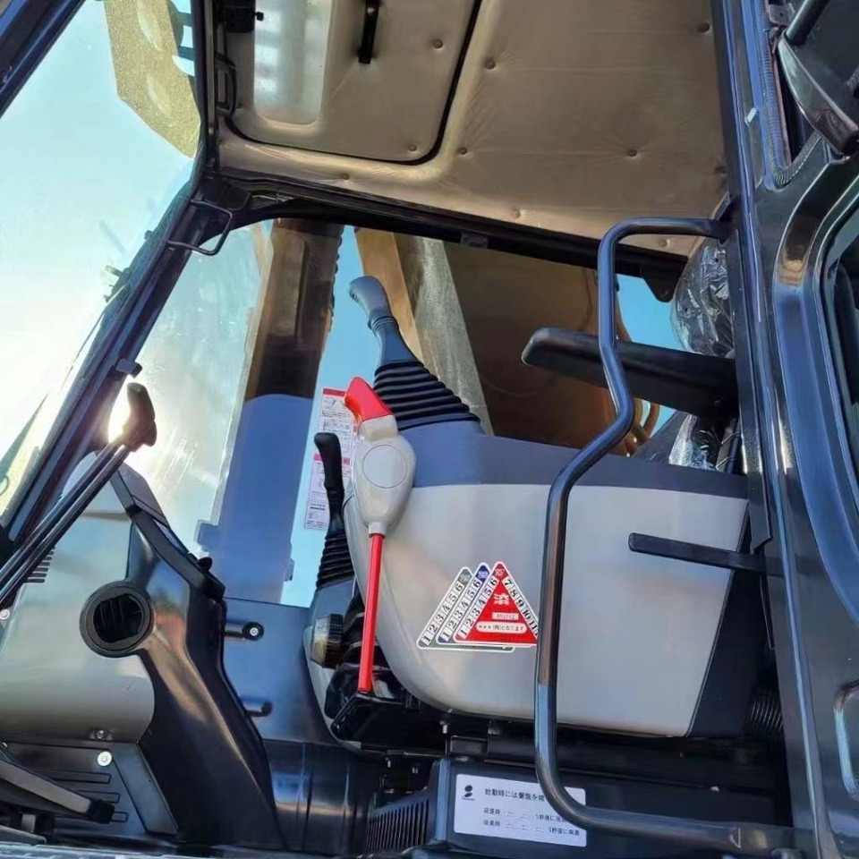 Komatsu PC 450 - Rupsgraafmachine: afbeelding 2 Komatsu PC 450 - Rupsgraafmachine: afbeelding 2