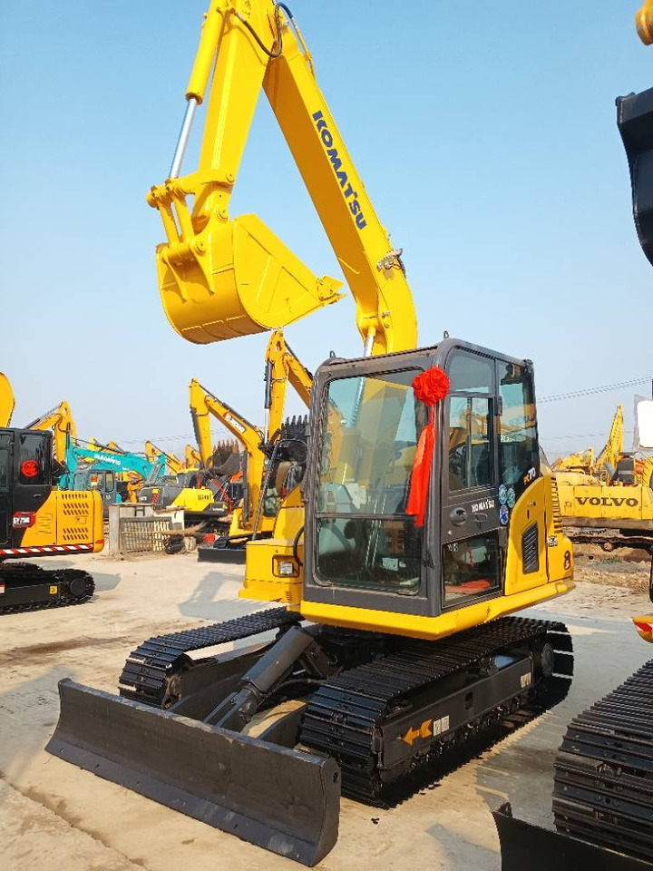 Komatsu PC 70 - Minigraafmachine: afbeelding 1 Komatsu PC 70 - Minigraafmachine: afbeelding 1