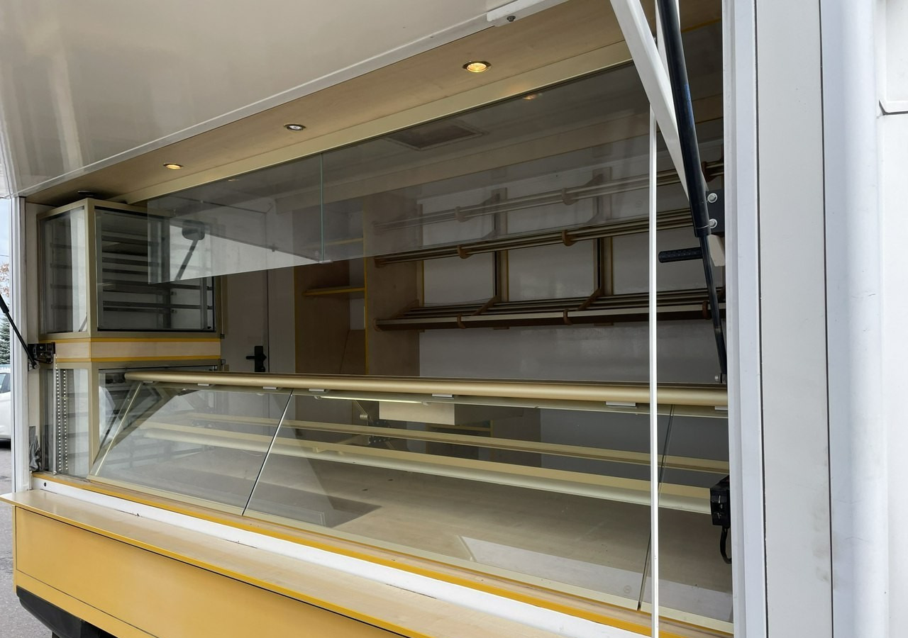 Citroen Jumper Citroen Autosklep piecz Sklep Gastronomiczny Food Truck Foodtruck 20 - Zelfrijdende verkoopwagen: afbeelding 4 Citroen Jumper Citroen Autosklep piecz Sklep Gastronomiczny Food Truck Foodtruck 20 - Zelfrijdende verkoopwagen: afbeelding 4