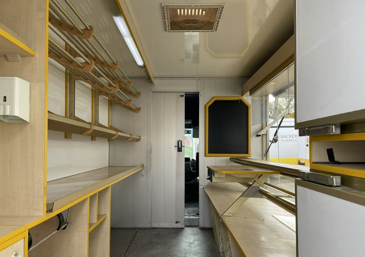 Citroen Jumper Citroen Autosklep piecz Sklep Gastronomiczny Food Truck Foodtruck 20 - Zelfrijdende verkoopwagen: afbeelding 2 Citroen Jumper Citroen Autosklep piecz Sklep Gastronomiczny Food Truck Foodtruck 20 - Zelfrijdende verkoopwagen: afbeelding 2