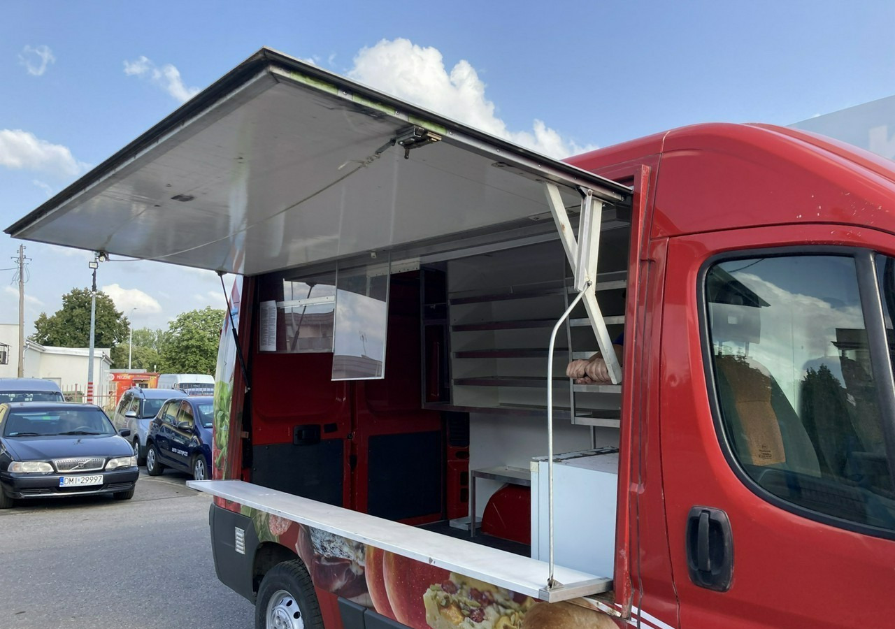 Citroen Jumper Jumper Autosklep Gastronomiczny Food Truck Foodtruck sklep bar 2015 - Zelfrijdende verkoopwagen: afbeelding 4 Citroen Jumper Jumper Autosklep Gastronomiczny Food Truck Foodtruck sklep bar 2015 - Zelfrijdende verkoopwagen: afbeelding 4
