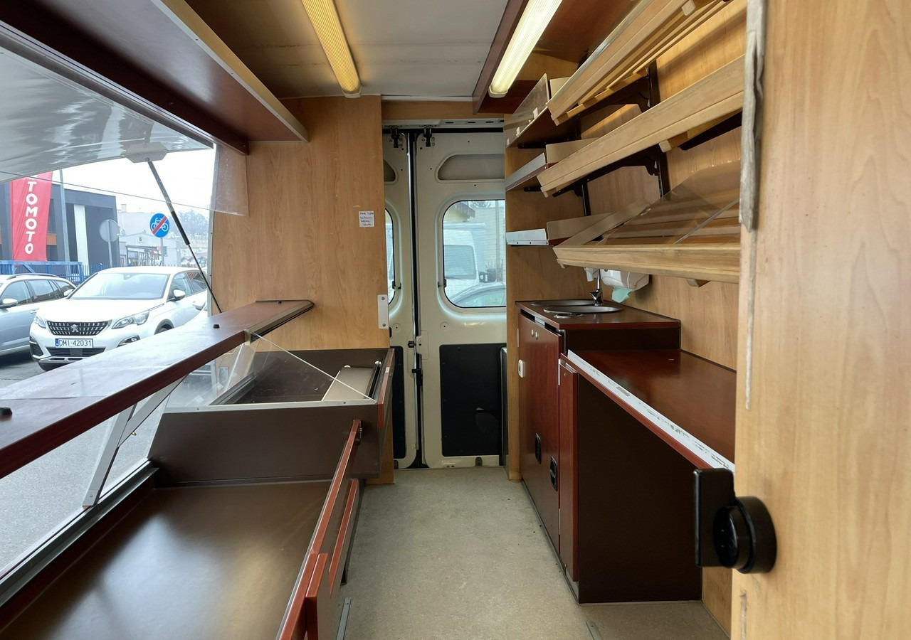 Citroen Jumper Jumper Autosklep wędlin Gastronomiczny Food Truck Foodtruck Sklep 20 - Zelfrijdende verkoopwagen: afbeelding 2 Citroen Jumper Jumper Autosklep wędlin Gastronomiczny Food Truck Foodtruck Sklep 20 - Zelfrijdende verkoopwagen: afbeelding 2