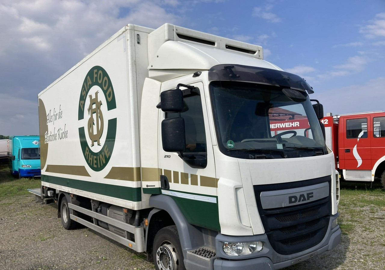 DAF Inny DAF DAF LF210FA Chłodnia Konvekta Hydro klapa 2014 - Koelwagen: afbeelding 1 DAF Inny DAF DAF LF210FA Chłodnia Konvekta Hydro klapa 2014 - Koelwagen: afbeelding 1