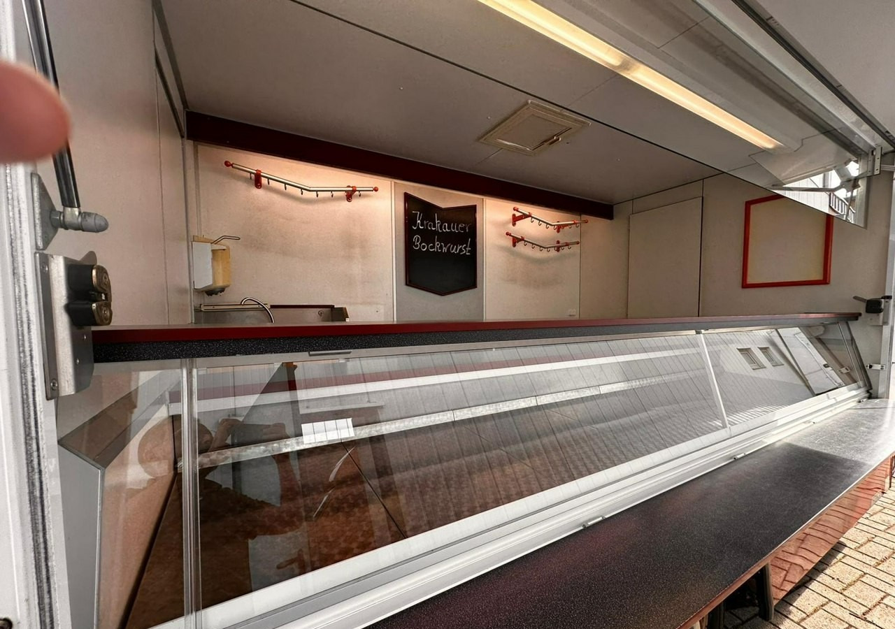 Fiat Ducato Autosklep Wędlin Gastronomiczny food truck foodtruck sklep Borco 200 - Zelfrijdende verkoopwagen: afbeelding 1 Fiat Ducato Autosklep Wędlin Gastronomiczny food truck foodtruck sklep Borco 200 - Zelfrijdende verkoopwagen: afbeelding 1