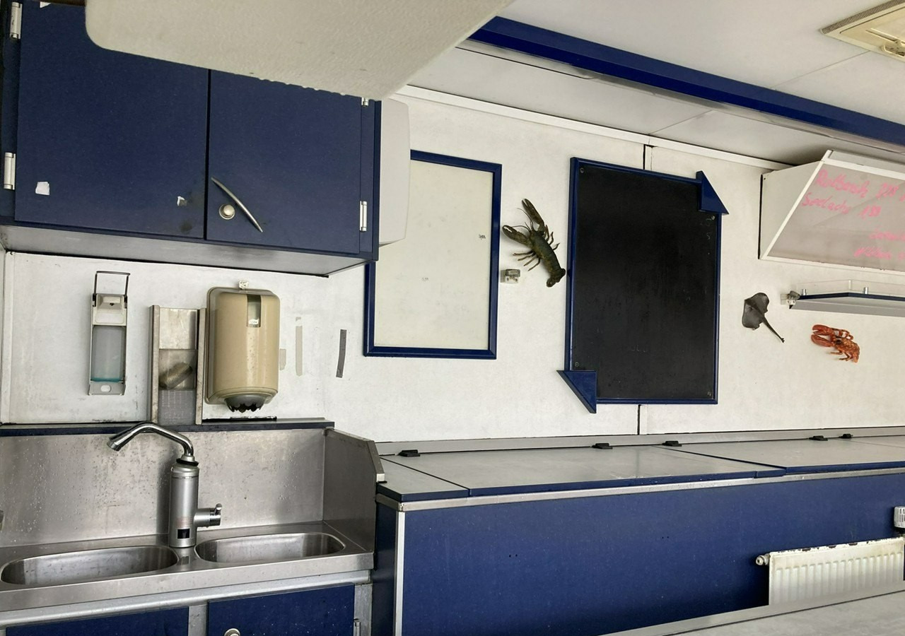 Fiat Ducato Autosklep mięso-ryba Gastronomiczny Food Truck Foodtruck sklep 2004 - Zelfrijdende verkoopwagen, Bedrijfswagen: afbeelding 3 Fiat Ducato Autosklep mięso-ryba Gastronomiczny Food Truck Foodtruck sklep 2004 - Zelfrijdende verkoopwagen, Bedrijfswagen: afbeelding 3