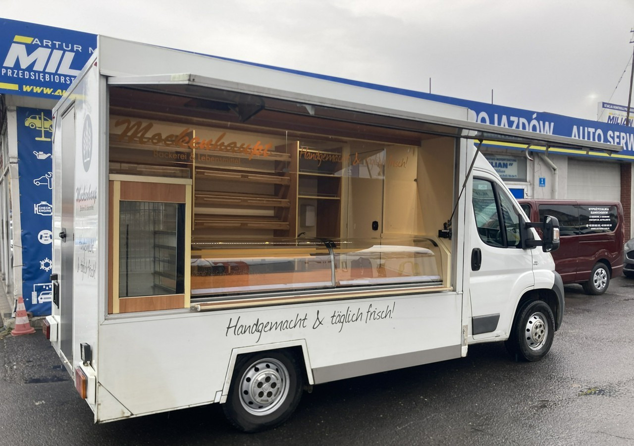 Fiat Ducato Autosklep pieczy Gastronomiczny Food Truck Foodtruck sklep bar 2013 - Zelfrijdende verkoopwagen: afbeelding 2 Fiat Ducato Autosklep pieczy Gastronomiczny Food Truck Foodtruck sklep bar 2013 - Zelfrijdende verkoopwagen: afbeelding 2
