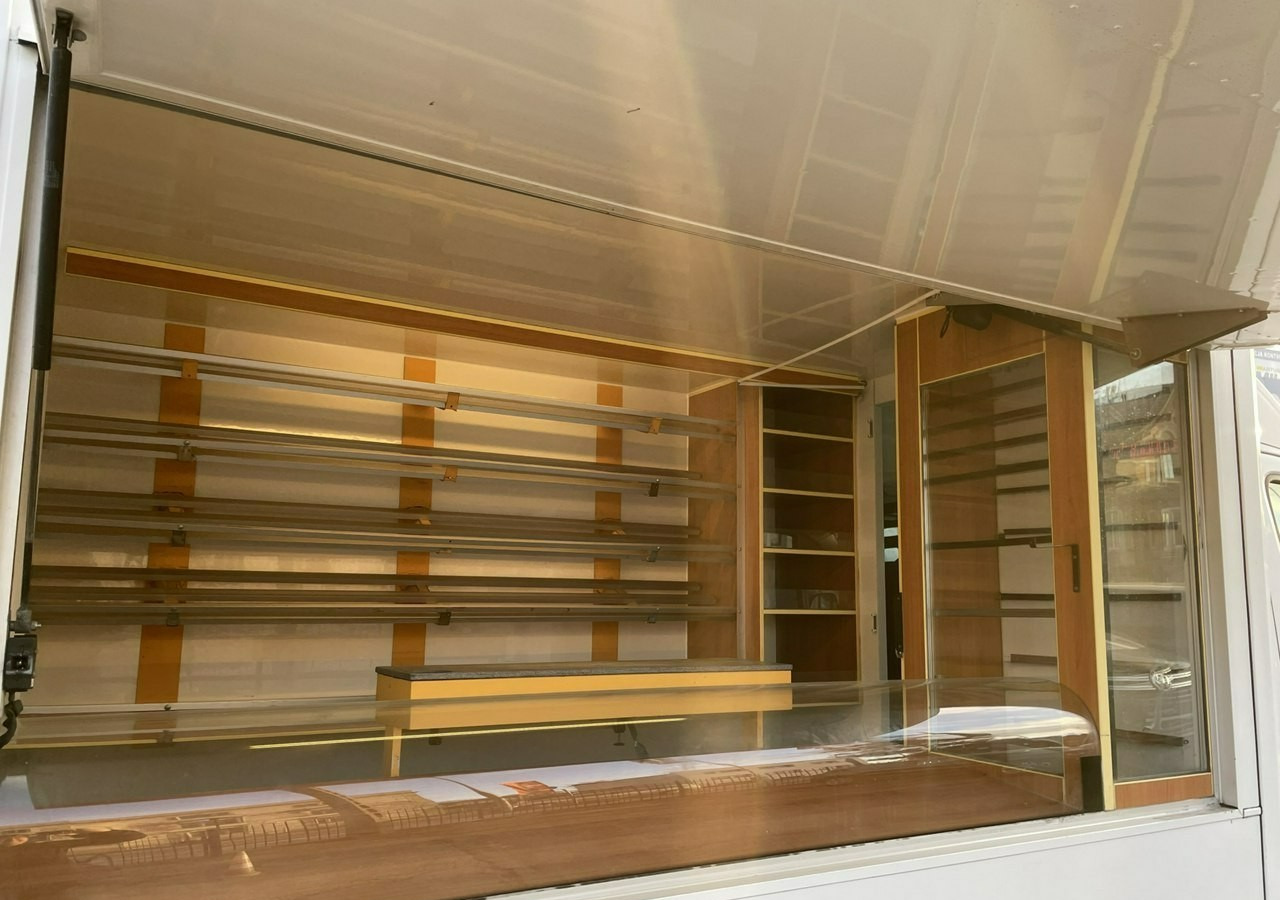 Fiat Ducato Autosklep pieczywa Gastronomiczny Food Truck Foodtruck sklep bar 201 - Zelfrijdende verkoopwagen: afbeelding 2 Fiat Ducato Autosklep pieczywa Gastronomiczny Food Truck Foodtruck sklep bar 201 - Zelfrijdende verkoopwagen: afbeelding 2