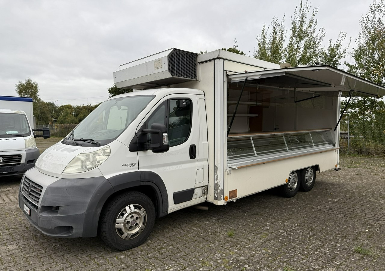 Fiat Ducato Autosklep wędlin Gastronomiczna food truck foodtruck sklep Klima 201 - Zelfrijdende verkoopwagen: afbeelding 3 Fiat Ducato Autosklep wędlin Gastronomiczna food truck foodtruck sklep Klima 201 - Zelfrijdende verkoopwagen: afbeelding 3