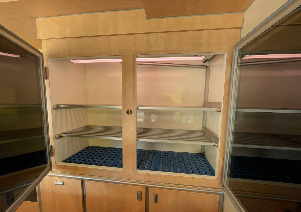Fiat Ducato Autosklep wędlin Gastronomiczny Food Truck Foodtruck Sklep Borco - Zelfrijdende verkoopwagen: afbeelding 5 Fiat Ducato Autosklep wędlin Gastronomiczny Food Truck Foodtruck Sklep Borco - Zelfrijdende verkoopwagen: afbeelding 5