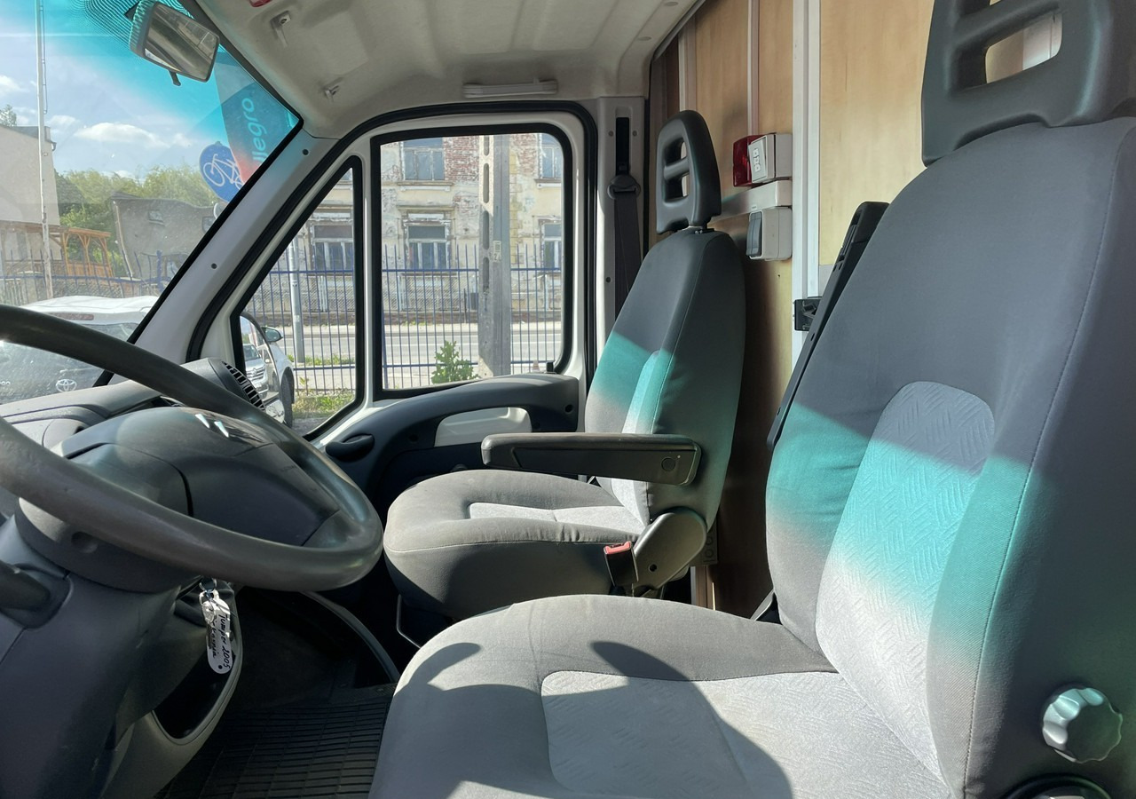 Zelfrijdende verkoopwagen Fiat Ducato Ducato Autosklep pieczy Sklep Gastronomiczny Food Truck Foodtruck 20: afbeelding 17