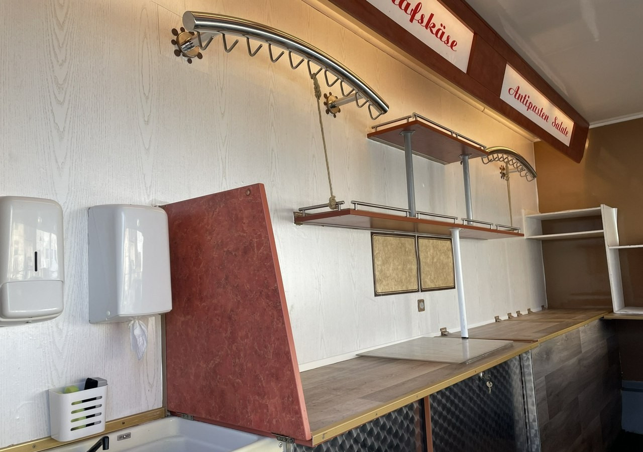 Fiat Ducato Ducato Autosklep wędlin Gastronomiczny Food Truck Foodtruck Sklep 20 - Zelfrijdende verkoopwagen: afbeelding 3 Fiat Ducato Ducato Autosklep wędlin Gastronomiczny Food Truck Foodtruck Sklep 20 - Zelfrijdende verkoopwagen: afbeelding 3