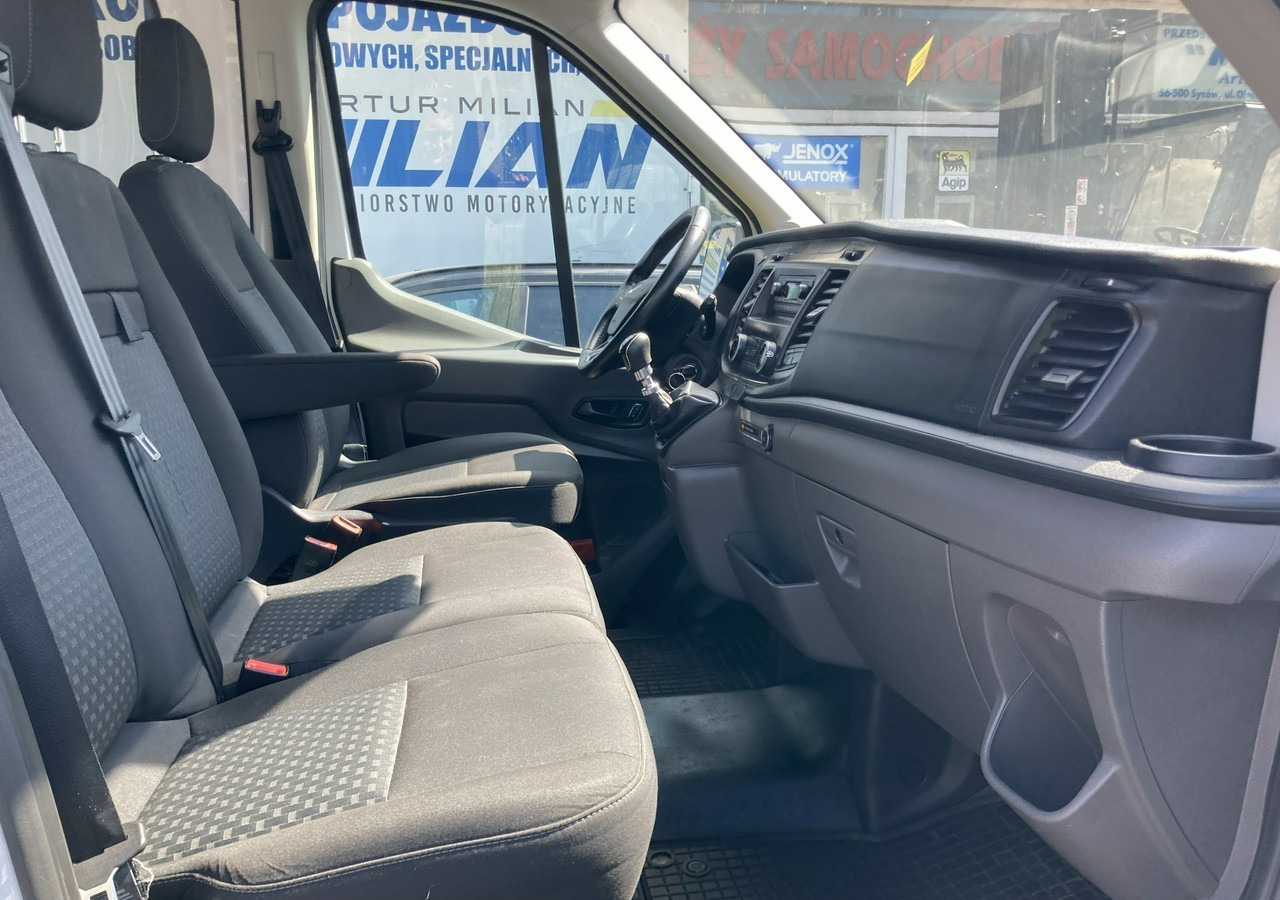Ford Transit VIII Ford Transit dla niepełnosprawnych Rampa Inwalida PFRON 2020 - Personenwagen: afbeelding 5 Ford Transit VIII Ford Transit dla niepełnosprawnych Rampa Inwalida PFRON 2020 - Personenwagen: afbeelding 5