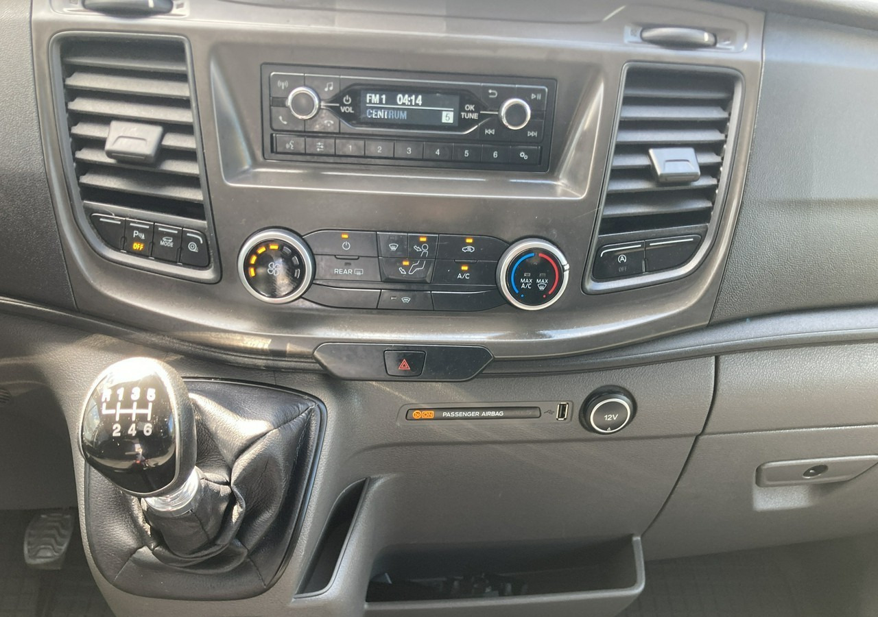 Ford Transit VIII Ford Transit dla niepełnosprawnych Rampa Inwalida PFRON 2020 - Personenwagen: afbeelding 4 Ford Transit VIII Ford Transit dla niepełnosprawnych Rampa Inwalida PFRON 2020 - Personenwagen: afbeelding 4