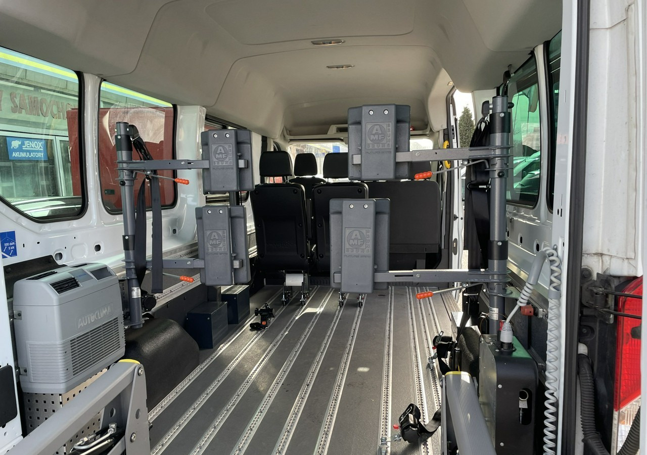 Ford Transit VIII Transit do przewozu Niepełnosprawnych 2 Wózki inwalida rampa 2017 - Personenwagen: afbeelding 5 Ford Transit VIII Transit do przewozu Niepełnosprawnych 2 Wózki inwalida rampa 2017 - Personenwagen: afbeelding 5
