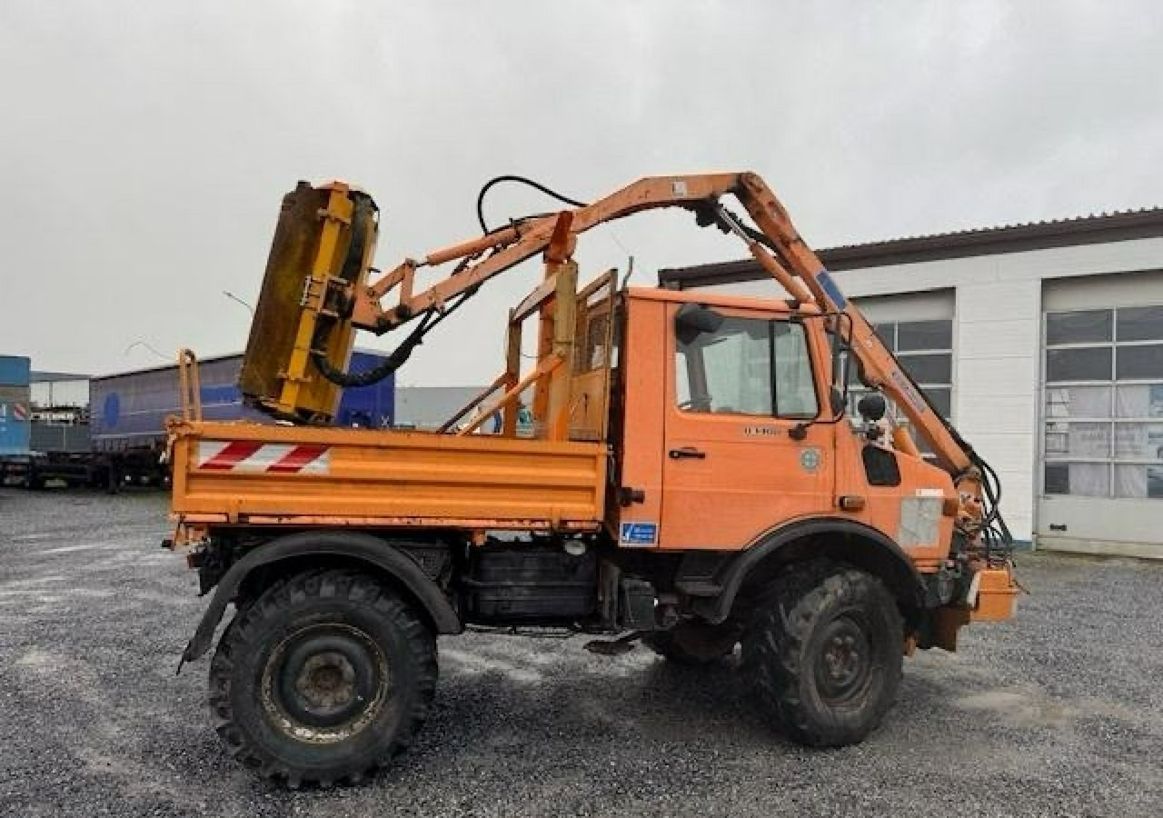 Inna Inny Unimog 1400 4X4 Kosiarka bijakowa teleskopowa - Gemeentelijke machine/ Speciaal: afbeelding 4 Inna Inny Unimog 1400 4X4 Kosiarka bijakowa teleskopowa - Gemeentelijke machine/ Speciaal: afbeelding 4