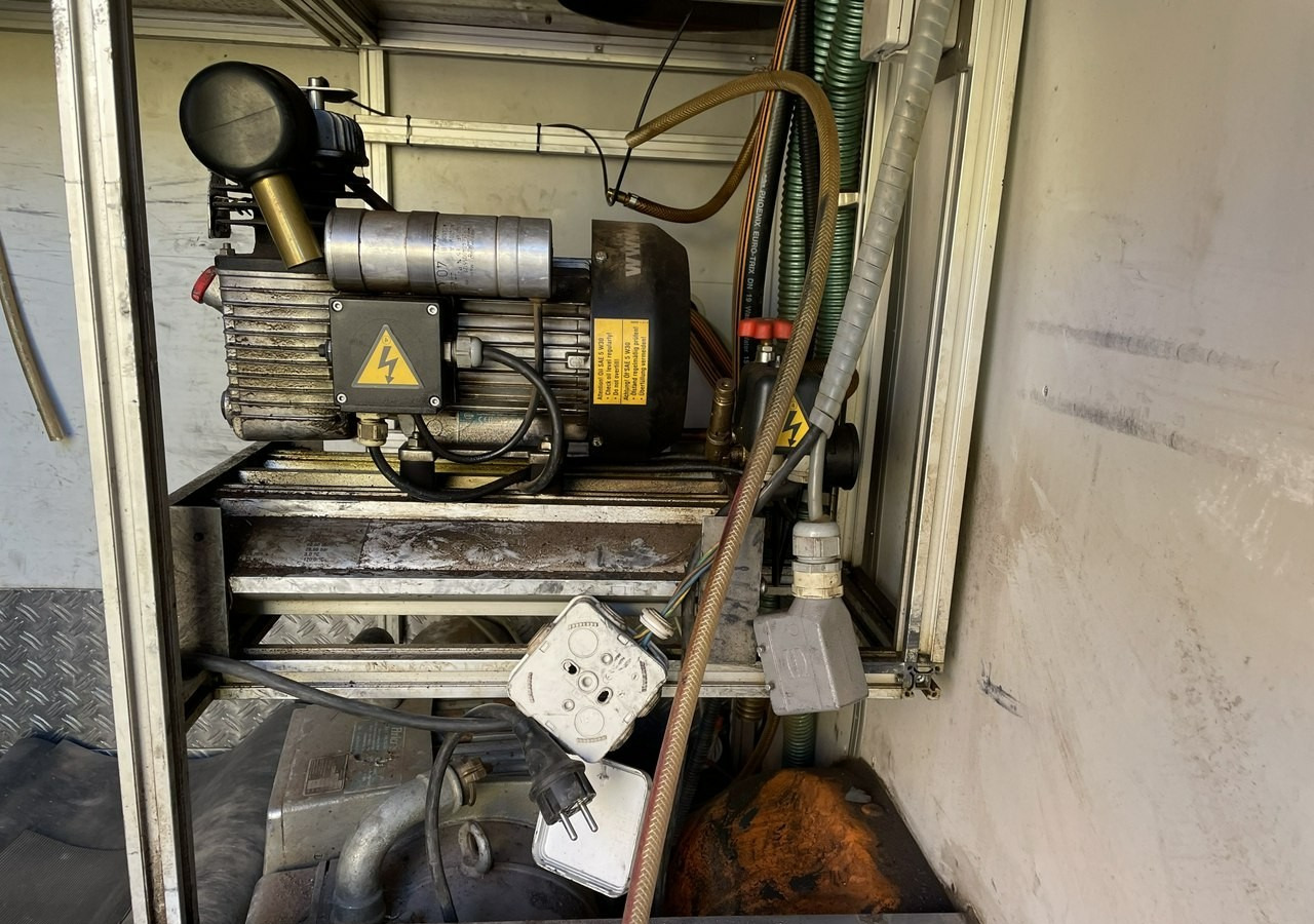 Mercedes-Benz Sprinter Sprinter Kanalizacja inspekcja kanałów wuko asenizacyjny Kamero wóz - Gemeentelijke machine/ Speciaal, Gesloten bestelwagen: afbeelding 3 Mercedes-Benz Sprinter Sprinter Kanalizacja inspekcja kanałów wuko asenizacyjny Kamero wóz - Gemeentelijke machine/ Speciaal, Gesloten bestelwagen: afbeelding 3