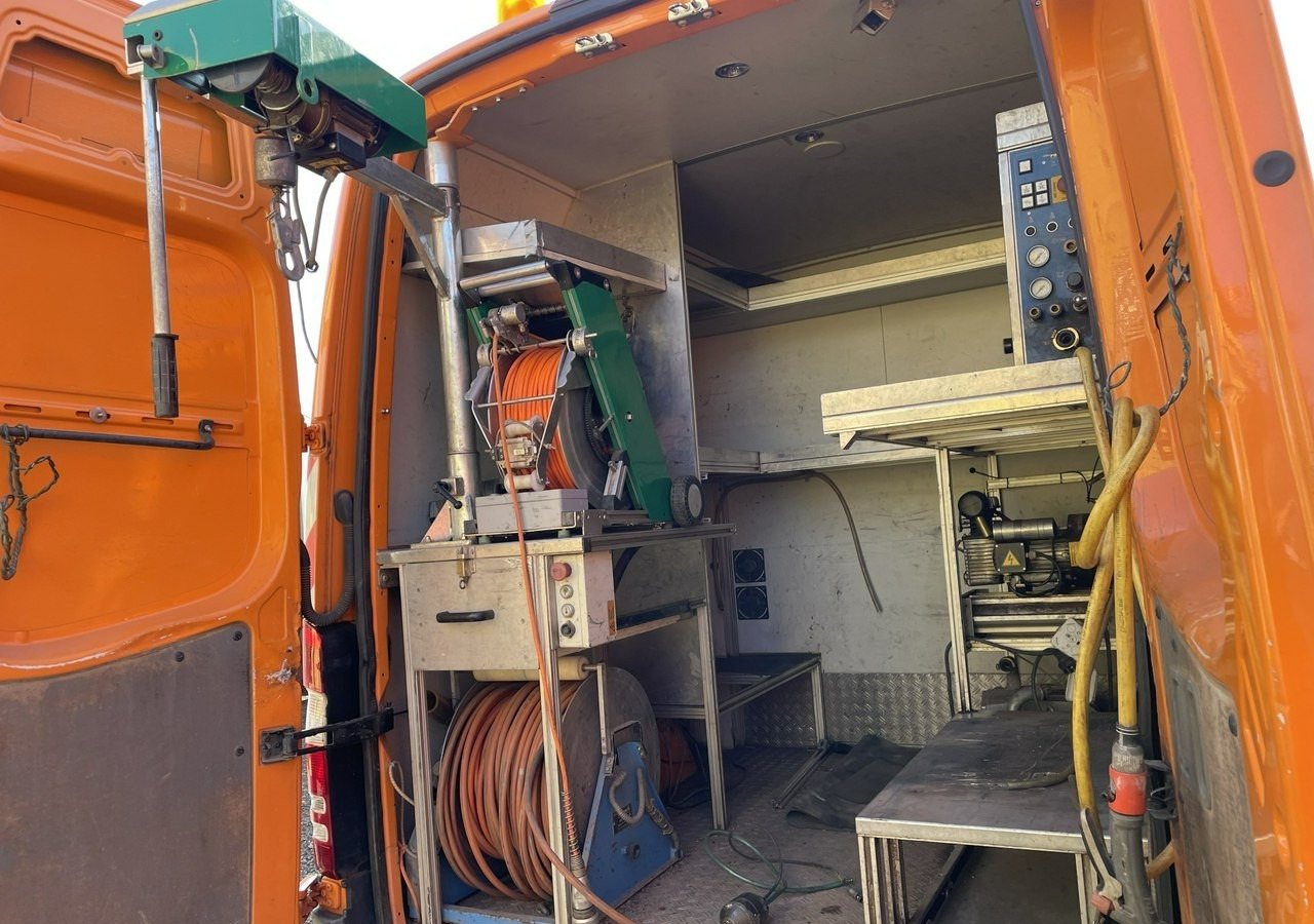 Mercedes-Benz Sprinter Sprinter Kanalizacja inspekcja kanałów wuko asenizacyjny Kamero wóz - Gemeentelijke machine/ Speciaal, Gesloten bestelwagen: afbeelding 2 Mercedes-Benz Sprinter Sprinter Kanalizacja inspekcja kanałów wuko asenizacyjny Kamero wóz - Gemeentelijke machine/ Speciaal, Gesloten bestelwagen: afbeelding 2