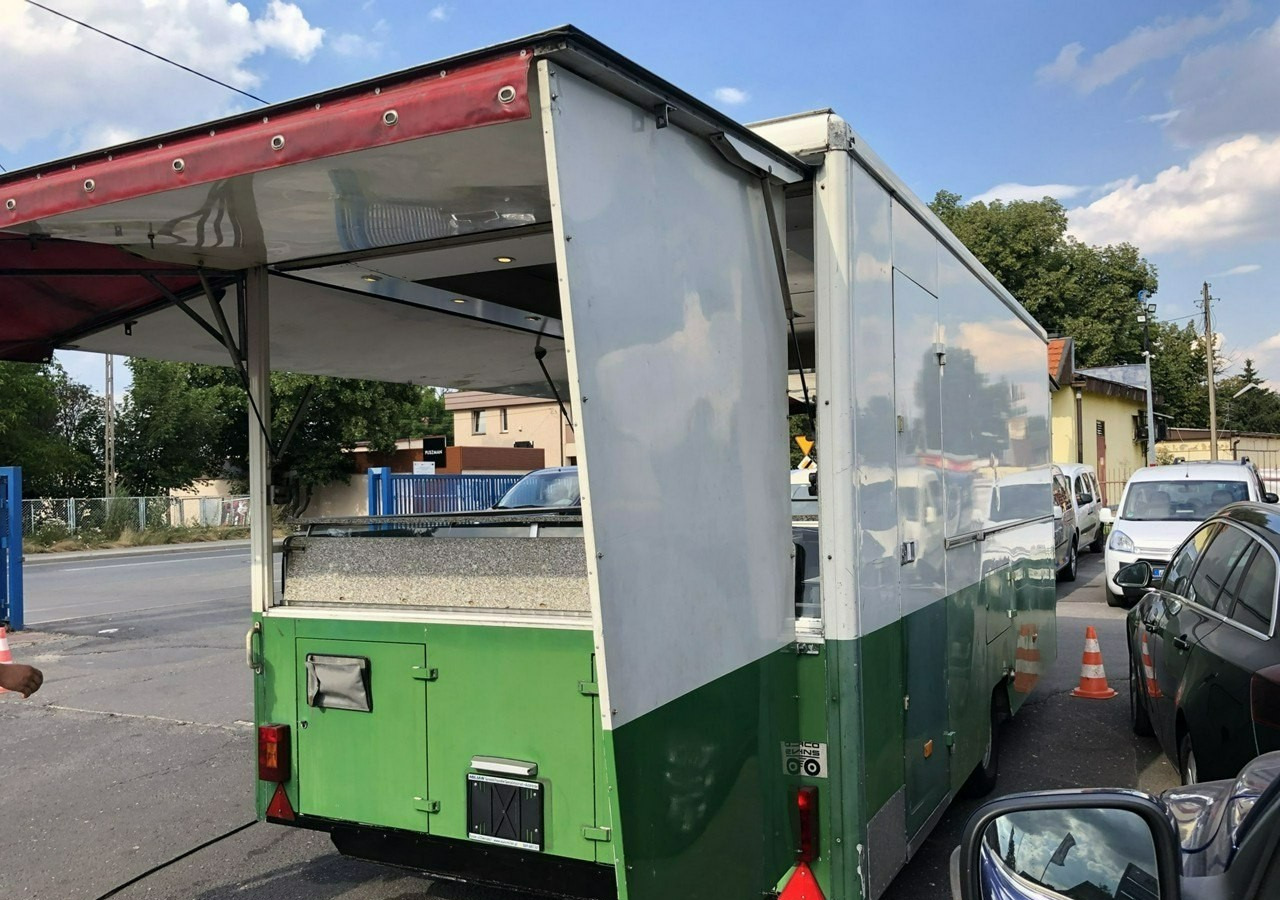 Inna Inny Autosklep Gastronomicznay Foodtruck sklep Food truck Gril imbis Borc - Verkoopwagen: afbeelding 4 Inna Inny Autosklep Gastronomicznay Foodtruck sklep Food truck Gril imbis Borc - Verkoopwagen: afbeelding 4