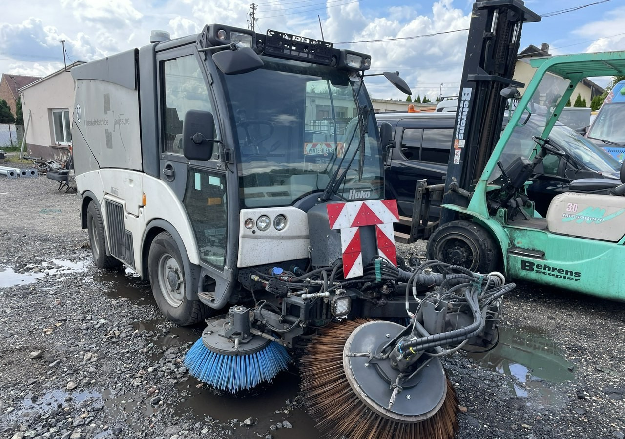 Inna Inny Hako Citymaster 2000 Zamiatarka 2016 - Veegwagen: afbeelding 2 Inna Inny Hako Citymaster 2000 Zamiatarka 2016 - Veegwagen: afbeelding 2