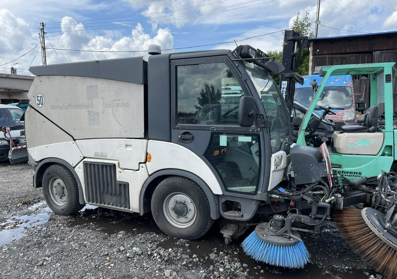 Inna Inny Hako Citymaster 2000 Zamiatarka 2016 - Veegwagen: afbeelding 4 Inna Inny Hako Citymaster 2000 Zamiatarka 2016 - Veegwagen: afbeelding 4