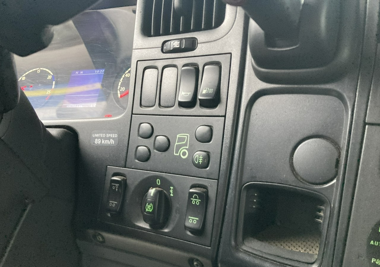 Huifzeil bedrijfswagen Inna Inny Scania G320 Wózek PALFINGER Firanka Plandeka plandeka Moffett 2012: afbeelding 12 Huifzeil bedrijfswagen Inna Inny Scania G320 Wózek PALFINGER Firanka Plandeka plandeka Moffett 2012: afbeelding 12