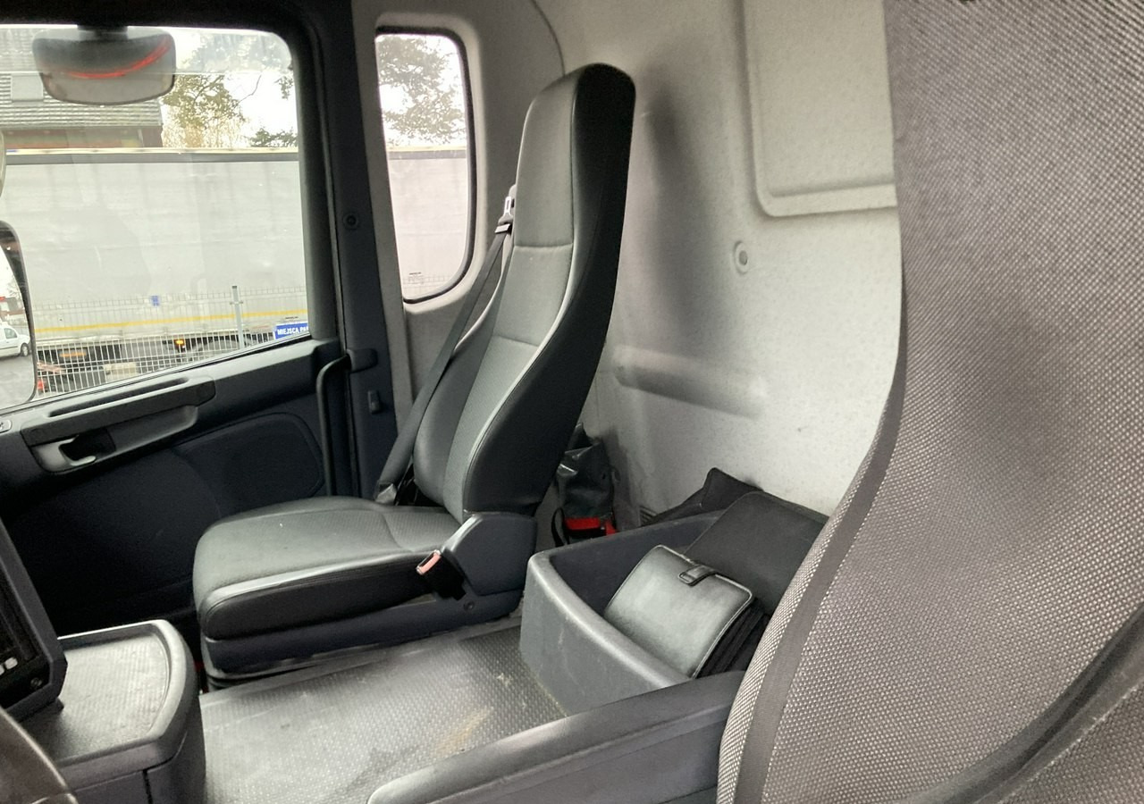 Huifzeil bedrijfswagen Inna Inny Scania G320 Wózek PALFINGER Firanka Plandeka plandeka Moffett 2012: afbeelding 17 Huifzeil bedrijfswagen Inna Inny Scania G320 Wózek PALFINGER Firanka Plandeka plandeka Moffett 2012: afbeelding 17