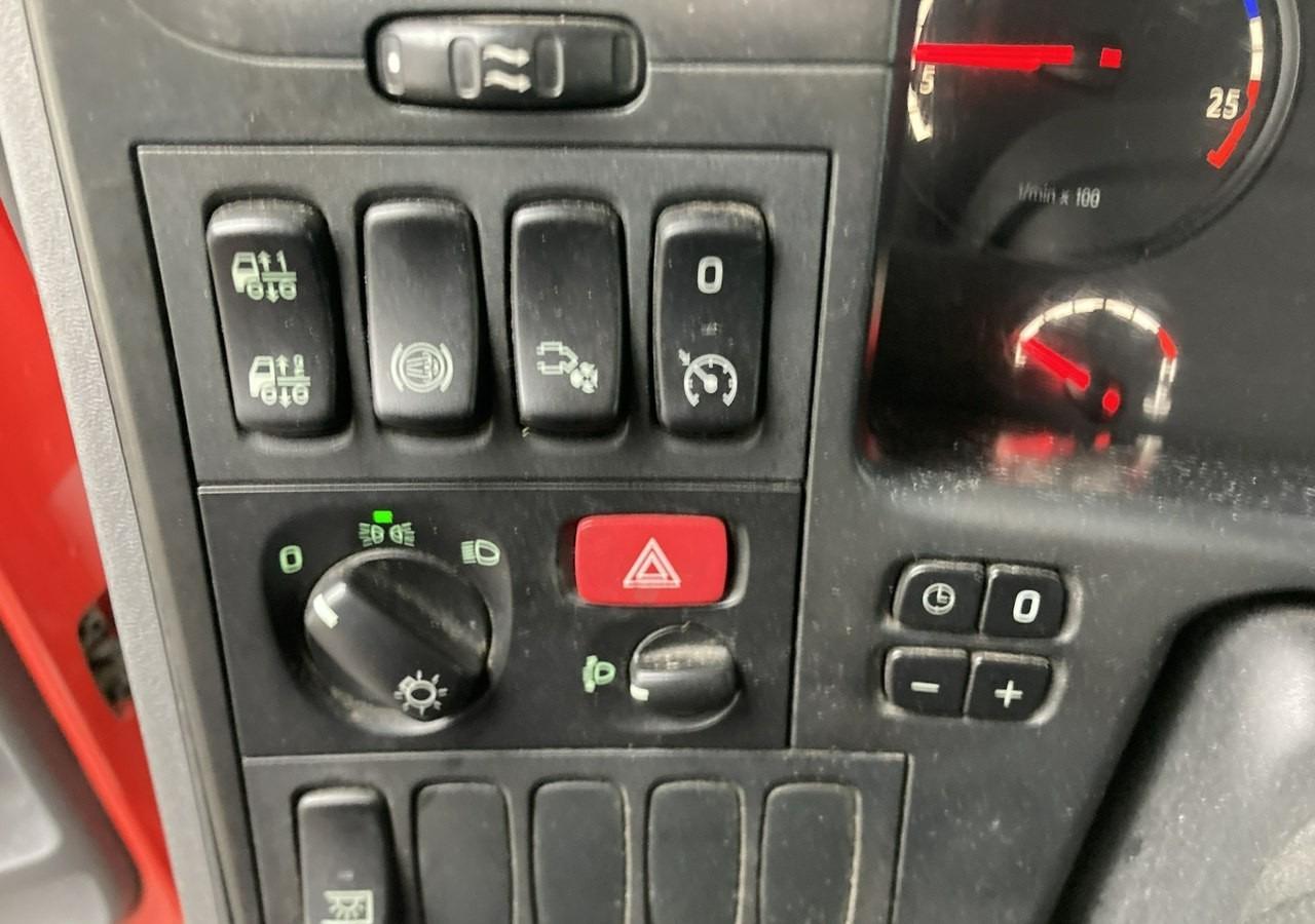 Huifzeil bedrijfswagen Inna Inny Scania G320 Wózek PALFINGER Firanka Plandeka plandeka Moffett 2012: afbeelding 19 Huifzeil bedrijfswagen Inna Inny Scania G320 Wózek PALFINGER Firanka Plandeka plandeka Moffett 2012: afbeelding 19